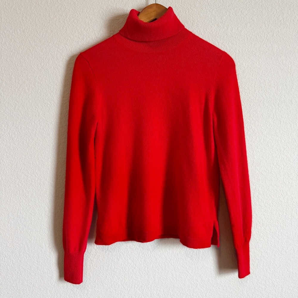J. Crew Women's Red Everyday 100% Cashmere Turtleneck Sweater Size Medium